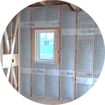 壁：セルロースファイバー