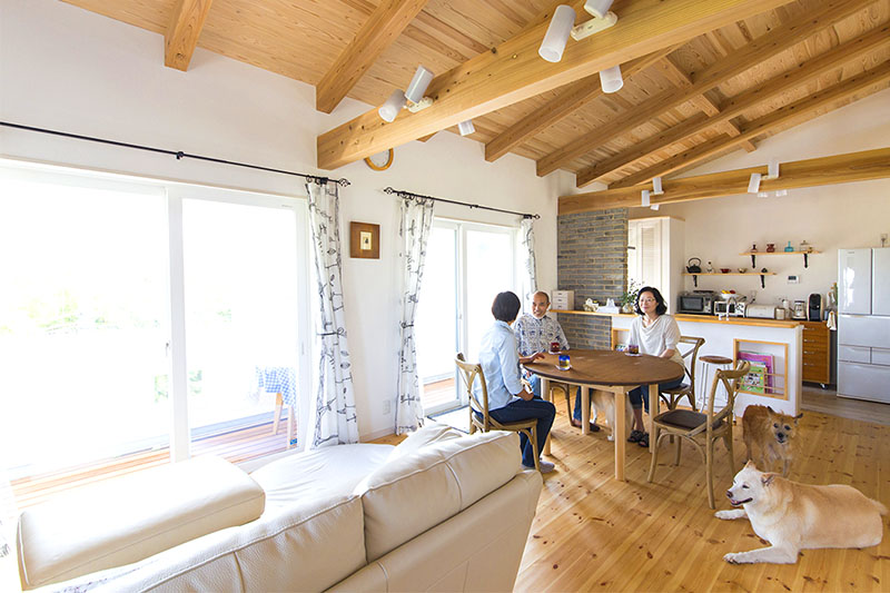 ペットと暮らす眺めのいい家  茨城の注文住宅 -住まい工房ナルシマ