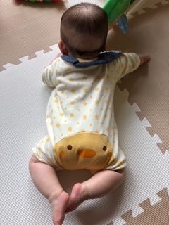 寝返りができるようになりました